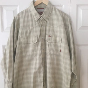 Simms Pearl Snap Button-down size Large